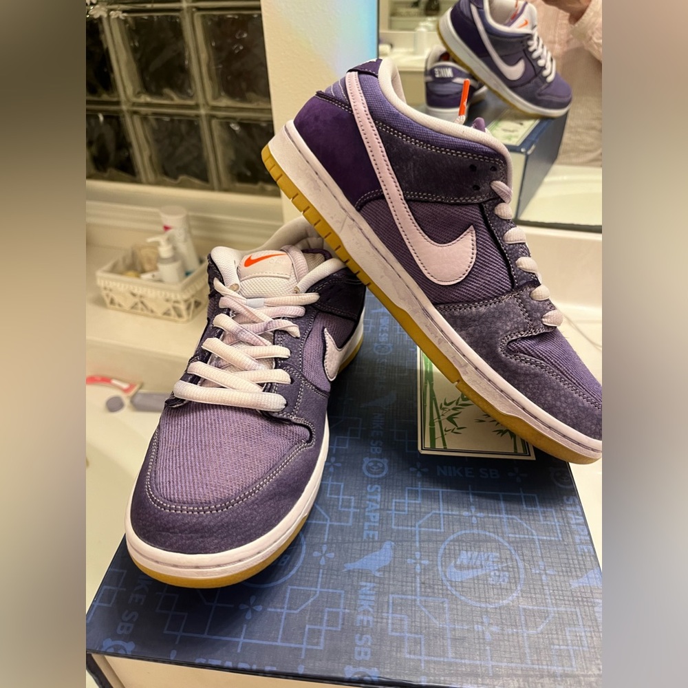 Nike SB dunk low Lilac Unbleached Orange label New w Box. 9.5